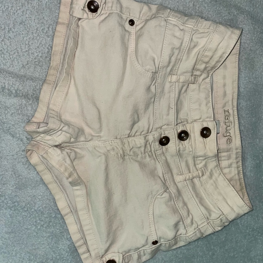 Refuge Cream High Waist Shorts